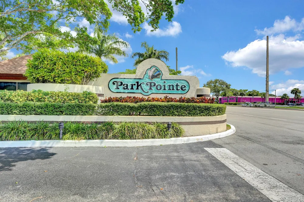 3359 Lucerne Park Drive 
