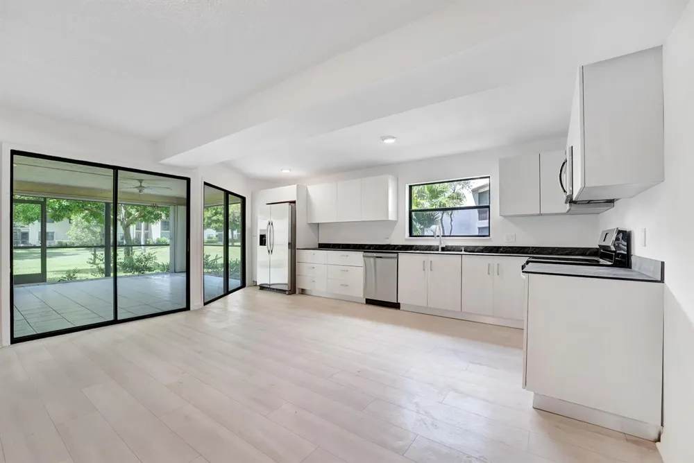 3359 Lucerne Park Drive 