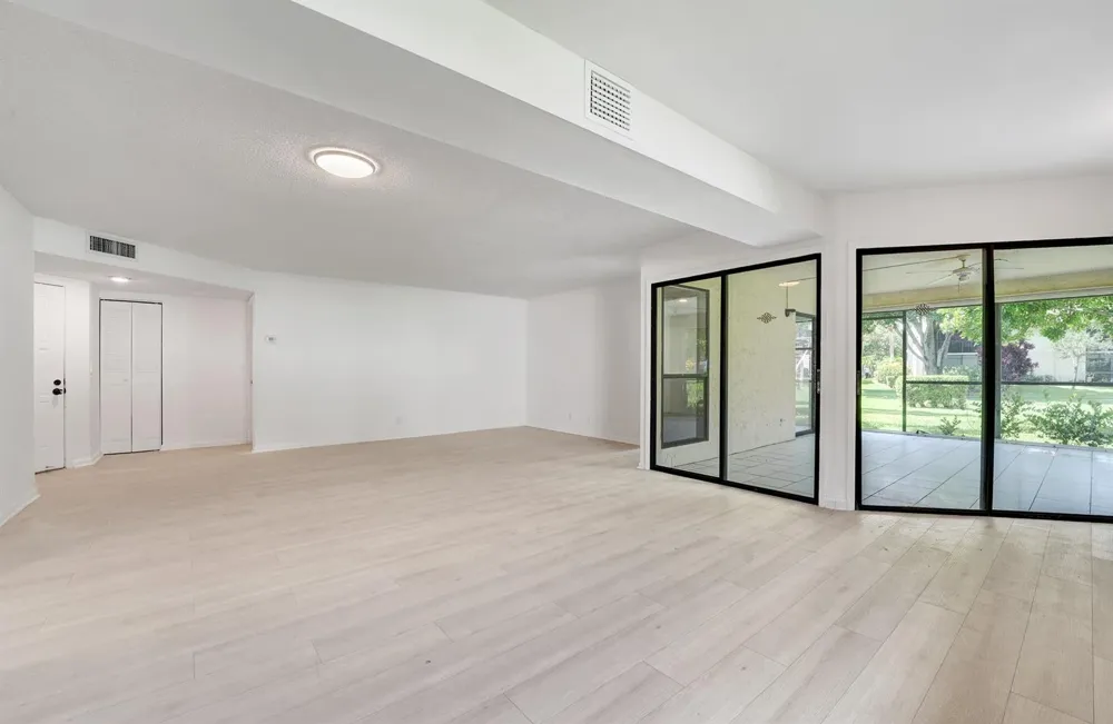 3359 Lucerne Park Drive 