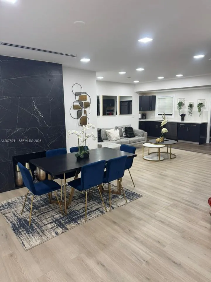 2723 SW 13th St Miami, FL 33145