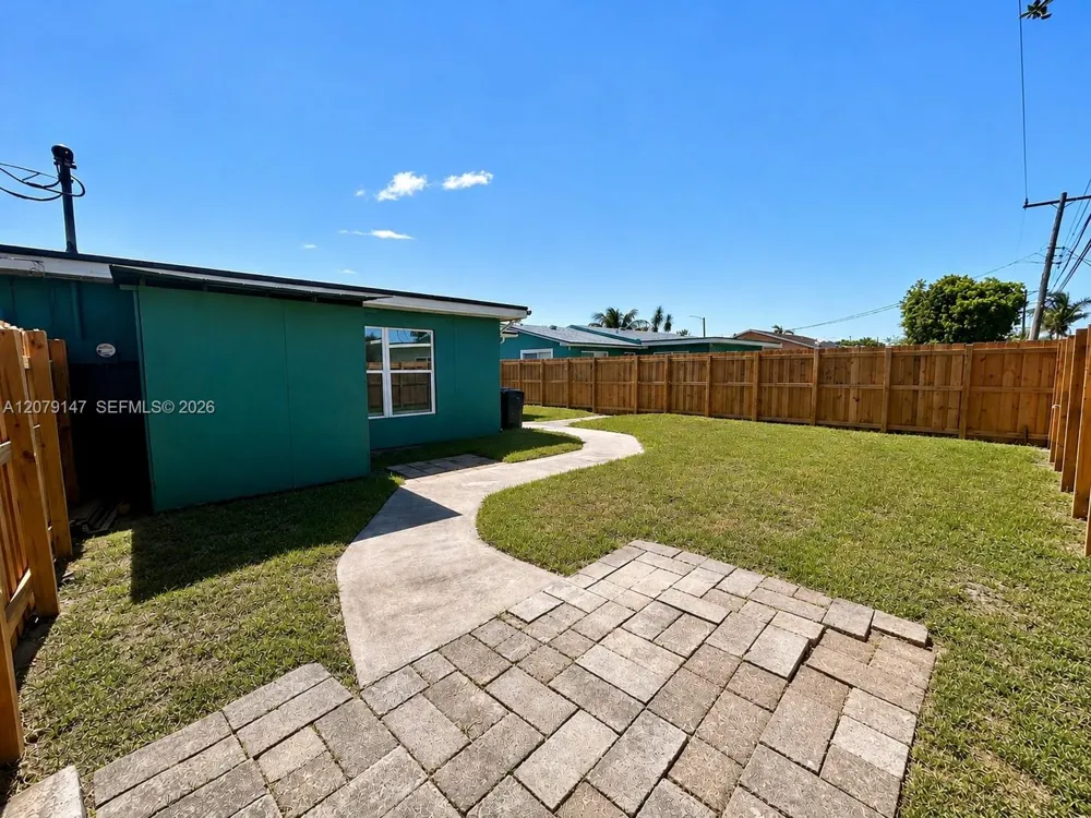1901 SW 97th Terrace #1 Miramar, FL 33025