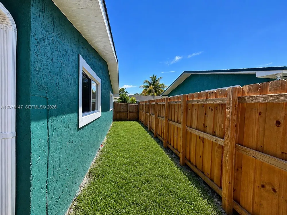 1901 SW 97th Terrace #1 Miramar, FL 33025