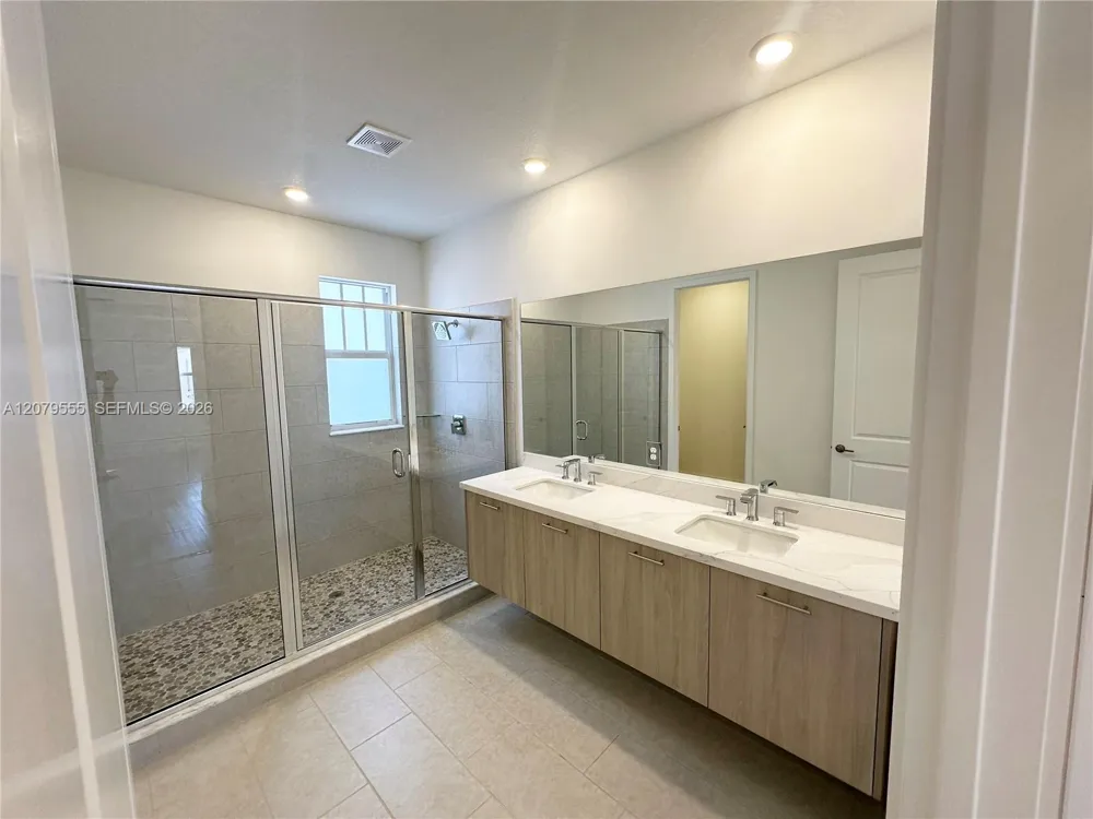 12273 SW 44th St Davie, FL 33330