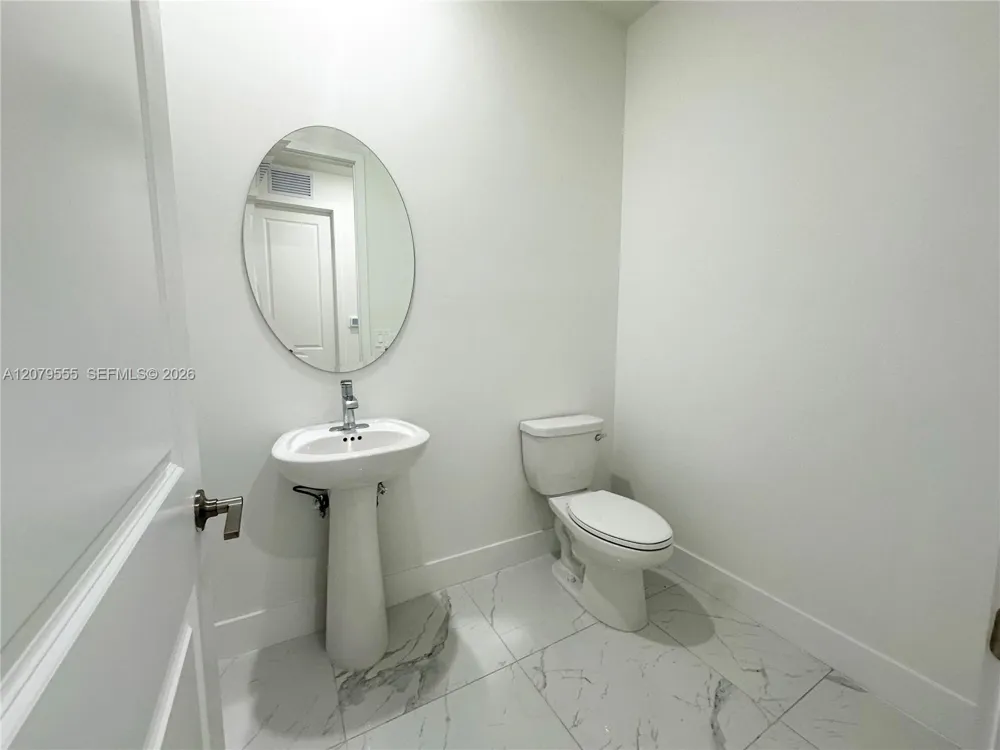 12273 SW 44th St Davie, FL 33330