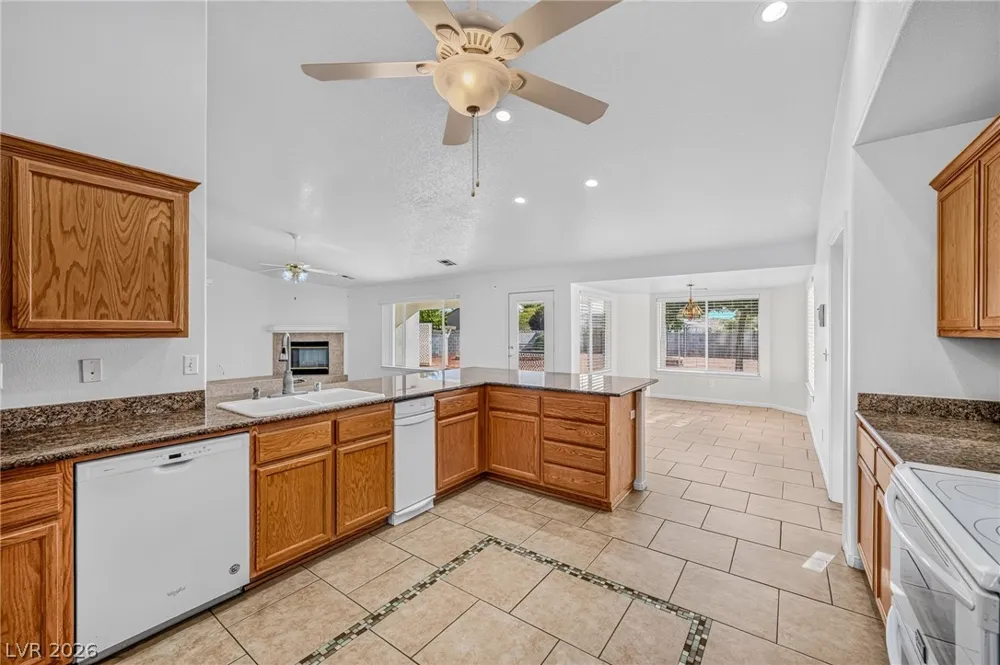 5241 Graystone Drive Pahrump, NV 89061