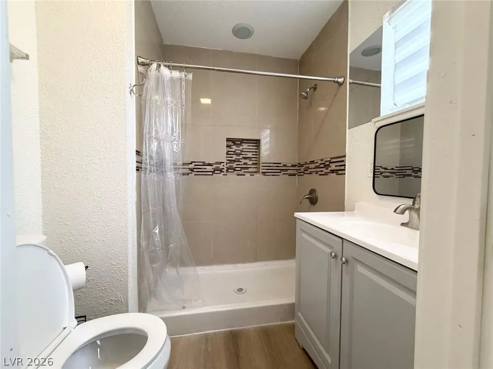 4517 Alta Drive Las Vegas, NV 89107