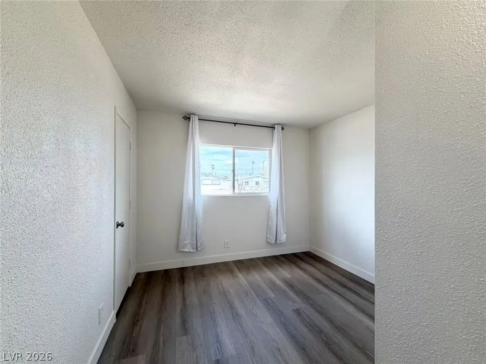 4517 Alta Drive Las Vegas, NV 89107