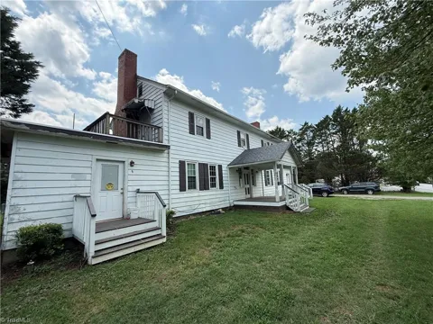 1109 W Main Street