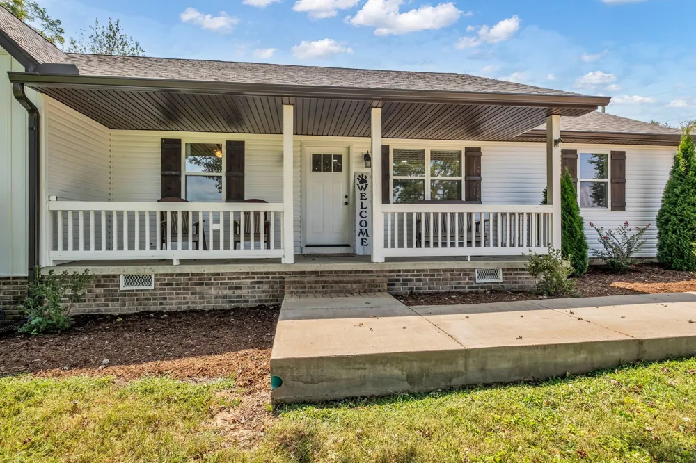 317 Jack Porter Rd Lafayette, TN 37083