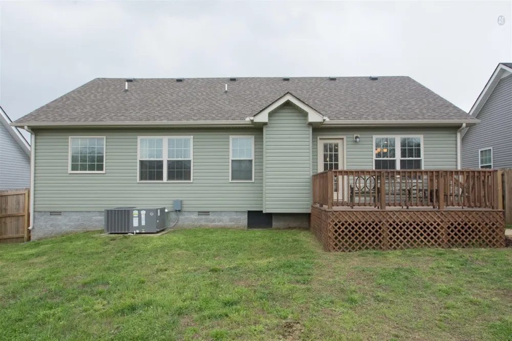 839 Shelton Cir Clarksville, TN 37042