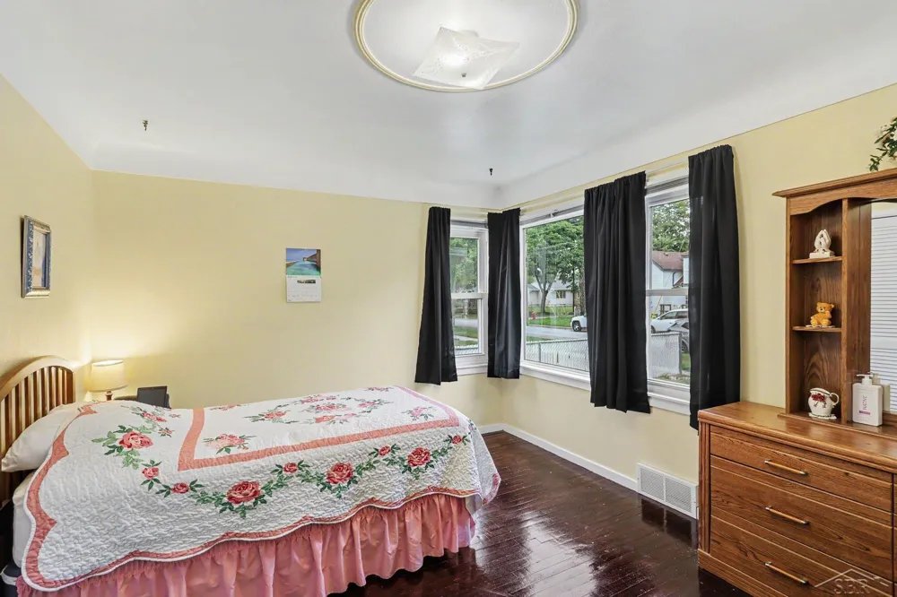 304 E Jeanette Street Bay City City, MI 48706