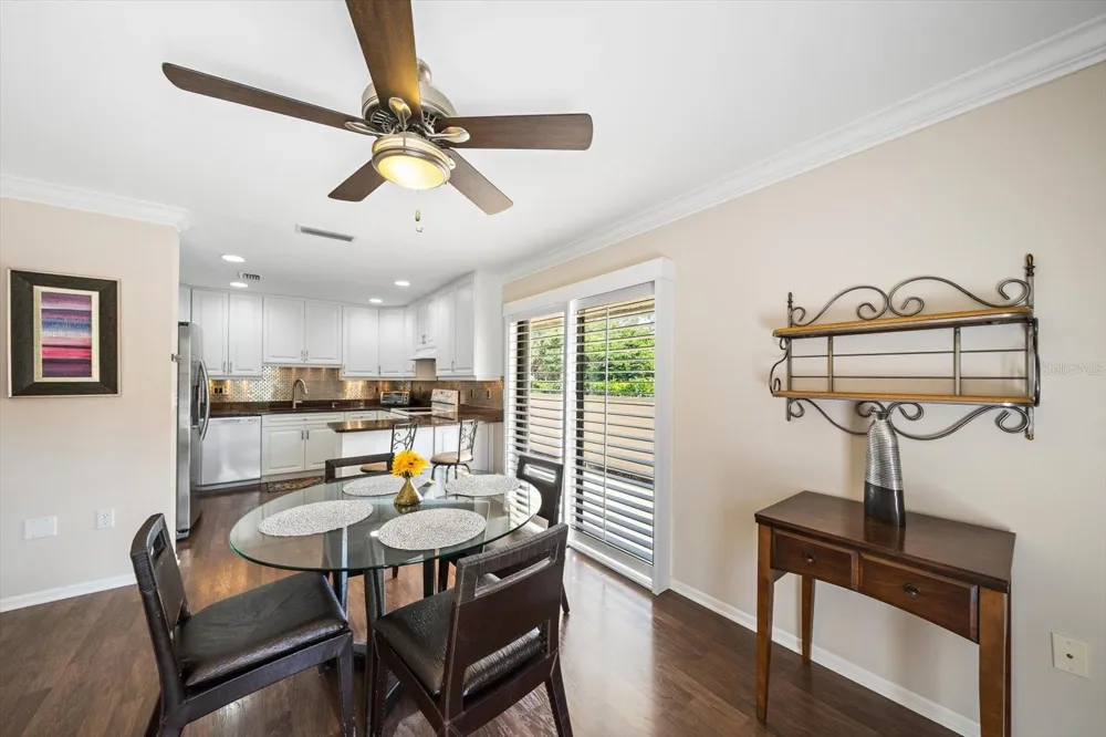 4942 KESTRAL PARK CIRCLE #10 Sarasota, FL 34231