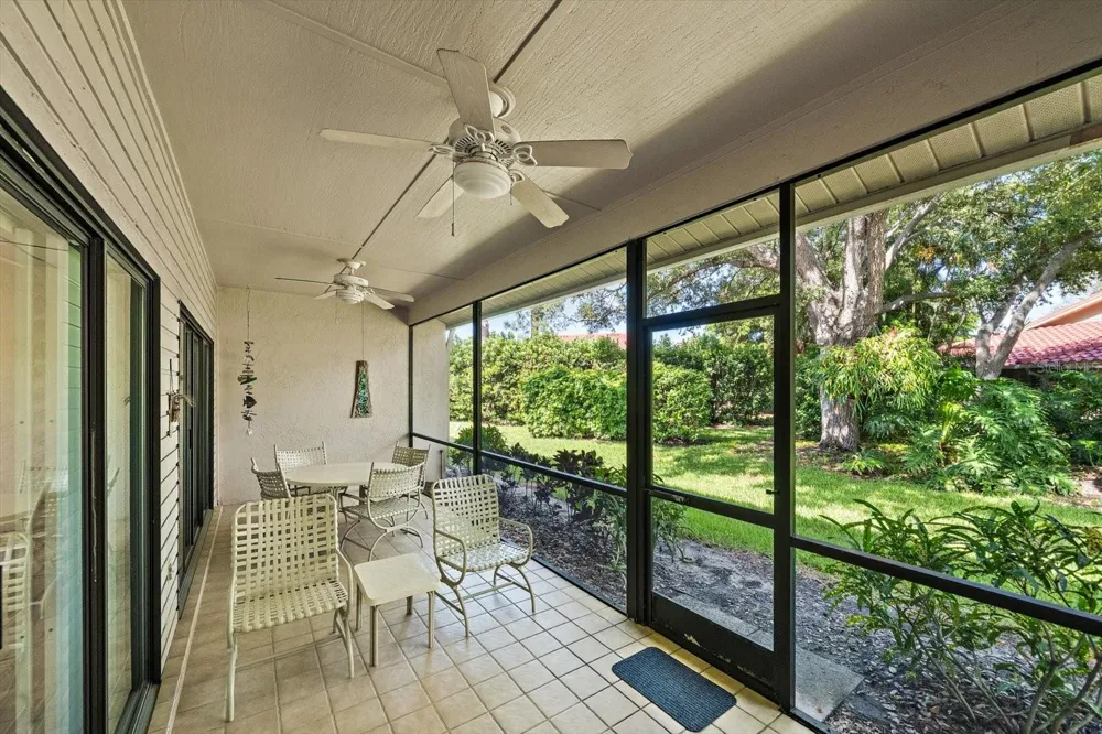 4942 KESTRAL PARK CIRCLE #10 Sarasota, FL 34231