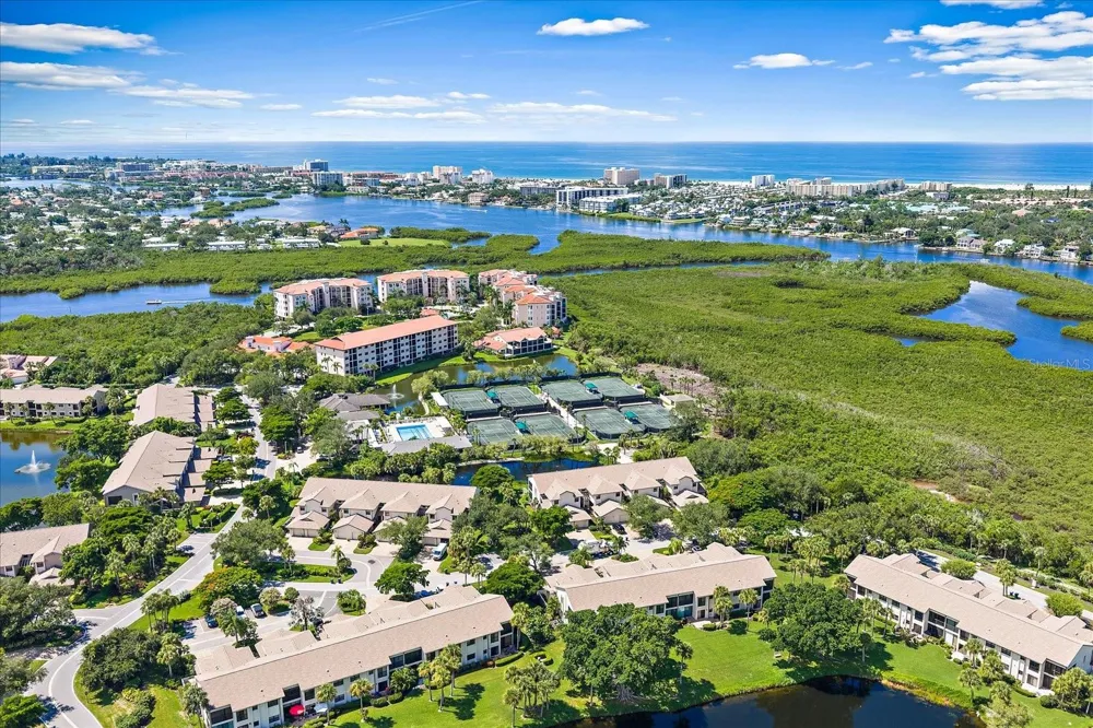 4942 KESTRAL PARK CIRCLE #10 Sarasota, FL 34231