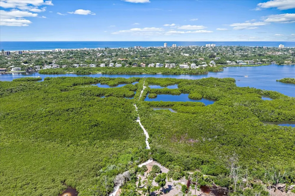 4942 KESTRAL PARK CIRCLE #10 Sarasota, FL 34231