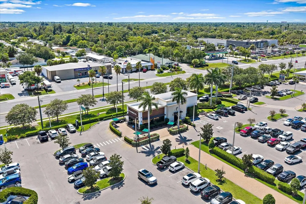 4942 KESTRAL PARK CIRCLE #10 Sarasota, FL 34231