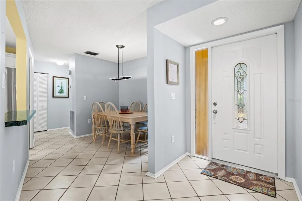 3977 LEMONWOOD DRIVE Sarasota, FL 34232