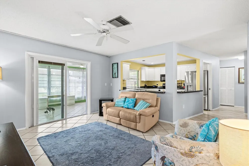 3977 LEMONWOOD DRIVE Sarasota, FL 34232