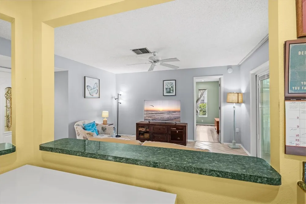 3977 LEMONWOOD DRIVE Sarasota, FL 34232
