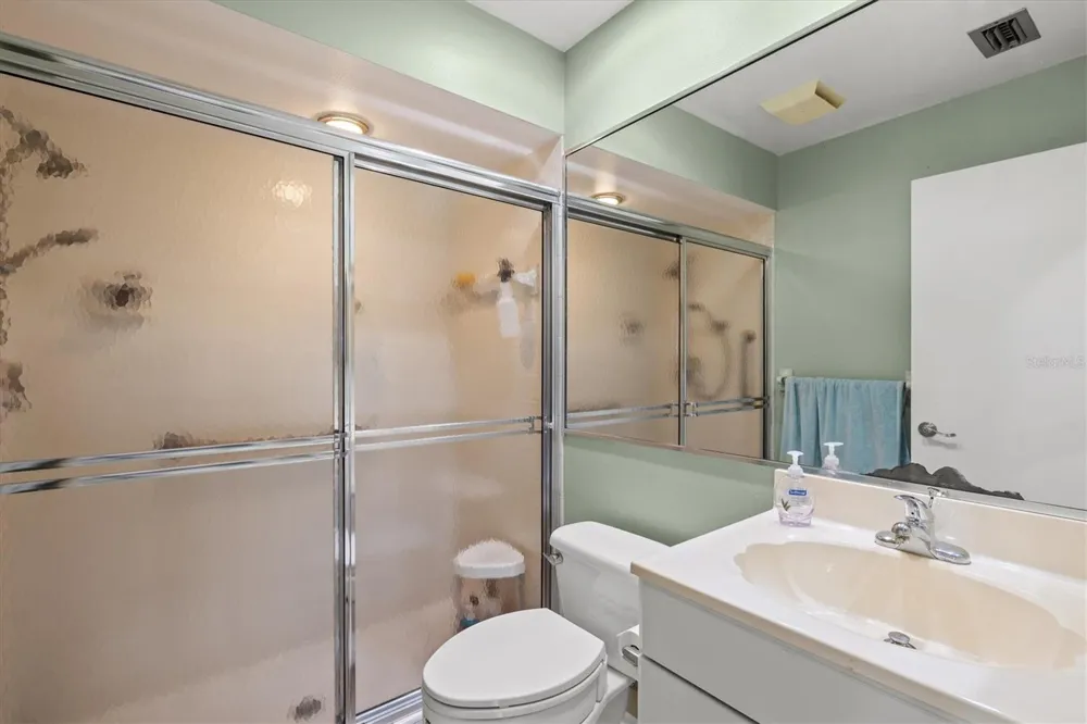 3977 LEMONWOOD DRIVE Sarasota, FL 34232