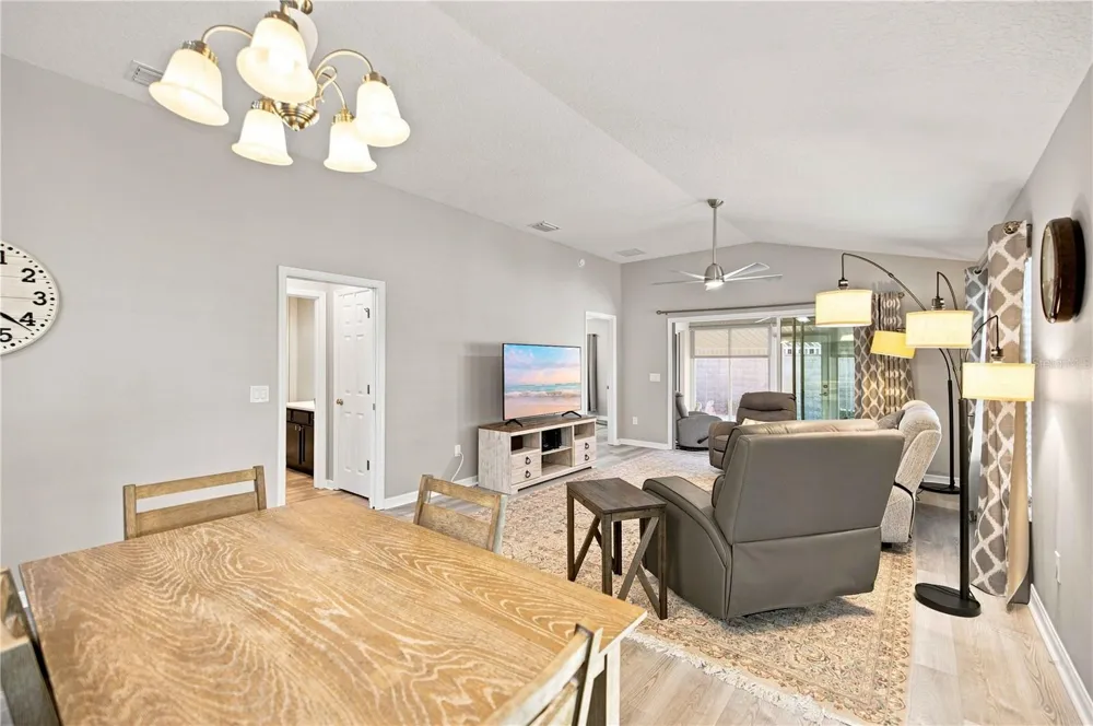 1186 TRAPPERS COURT The Villages, FL 32163
