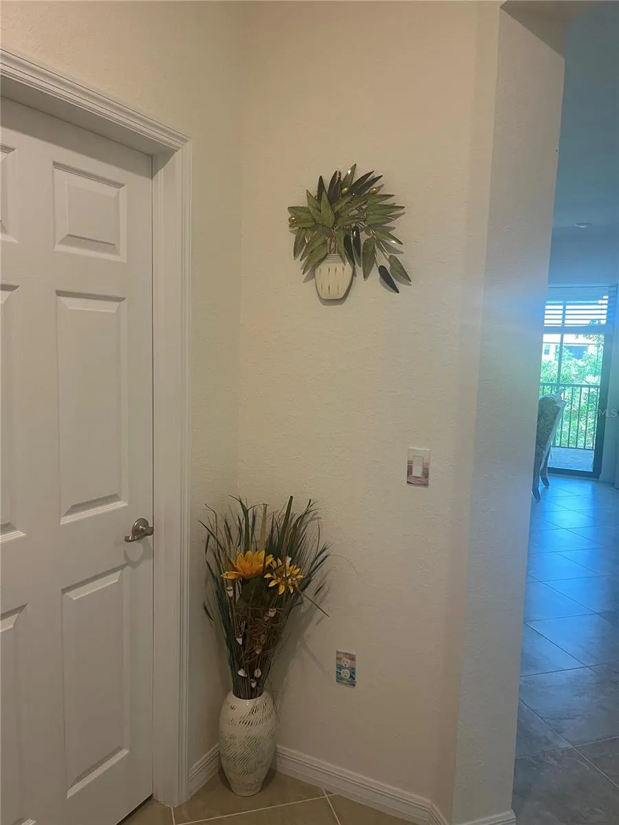 10054 CROOKED CREEK DRIVE #202 Venice, FL 34293