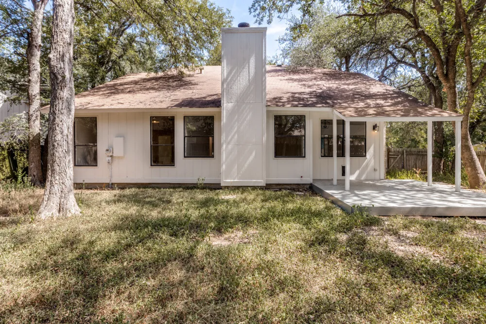 8001 Boneta Trail Austin, TX 78729