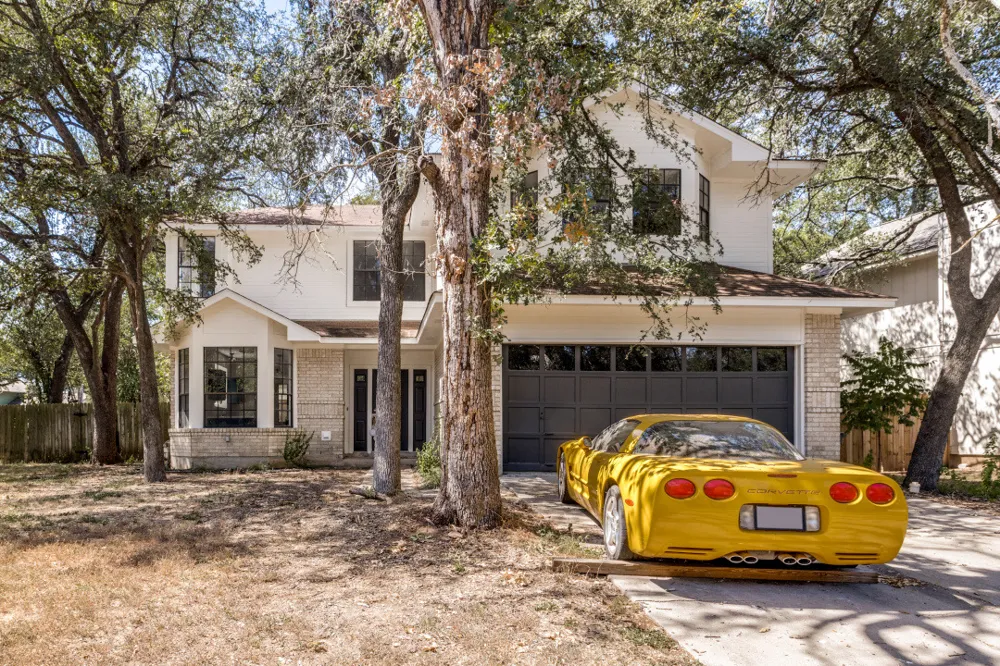 8001 Boneta Trail Austin, TX 78729