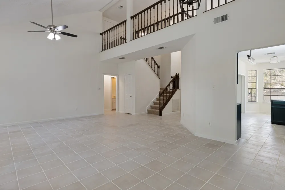 8001 Boneta Trail Austin, TX 78729