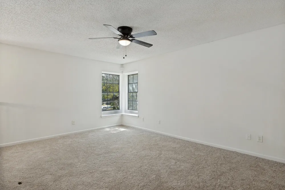 8001 Boneta Trail Austin, TX 78729