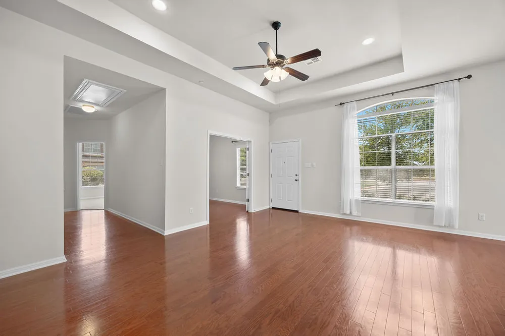 1900 Little Elm Trail #36 Cedar Park, TX 78613