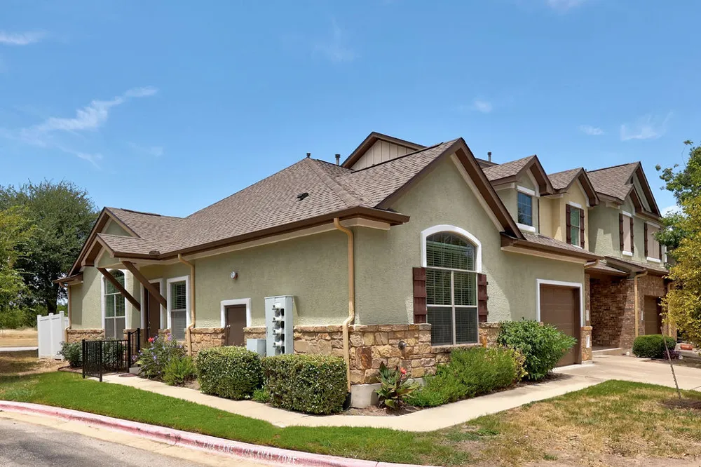 1900 Little Elm Trail #36 Cedar Park, TX 78613