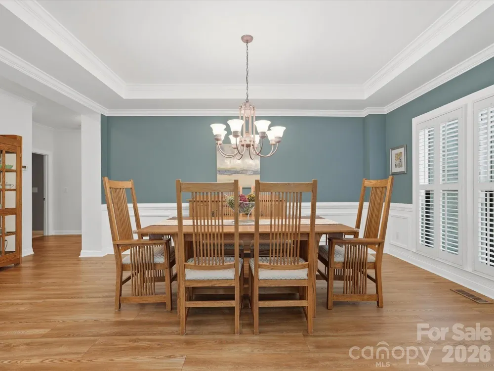 3427 Twelve Oaks Place Charlotte, NC 28270