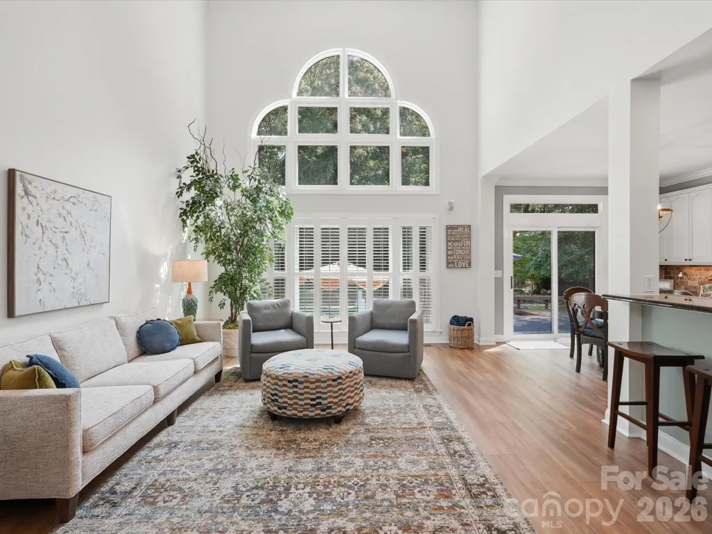 3427 Twelve Oaks Place Charlotte, NC 28270