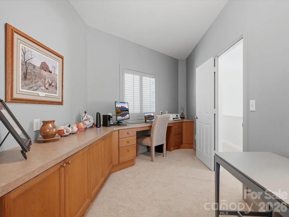 3427 Twelve Oaks Place Charlotte, NC 28270