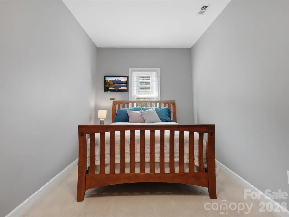 3427 Twelve Oaks Place Charlotte, NC 28270