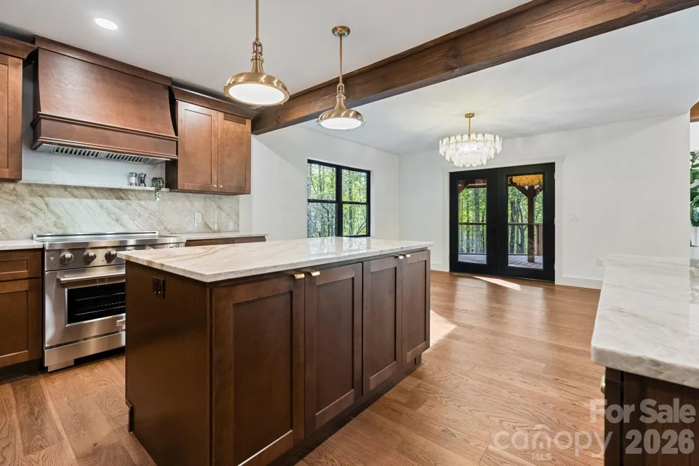 40 Boulder Lane Hendersonville, NC 28792