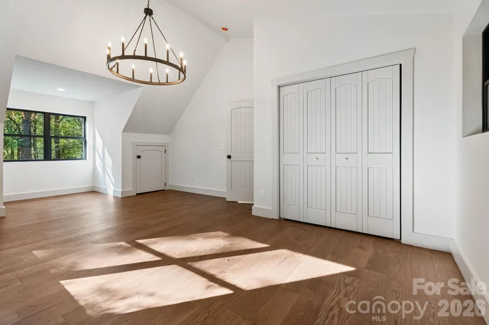 40 Boulder Lane Hendersonville, NC 28792