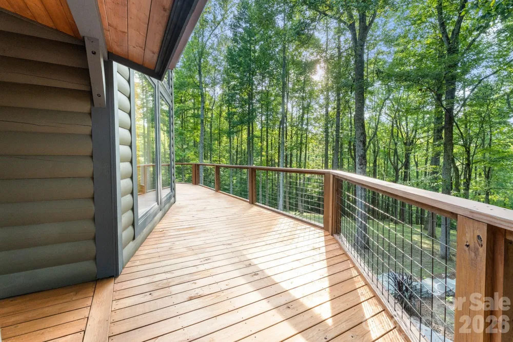 40 Boulder Lane Hendersonville, NC 28792