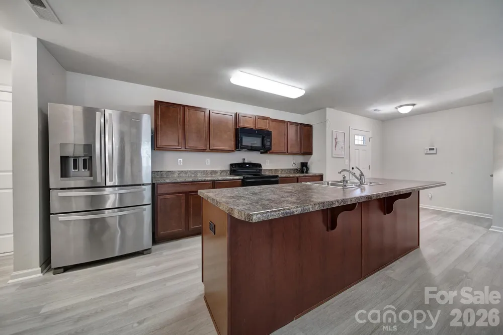 1611 Hooper Court Charlotte, NC 28212