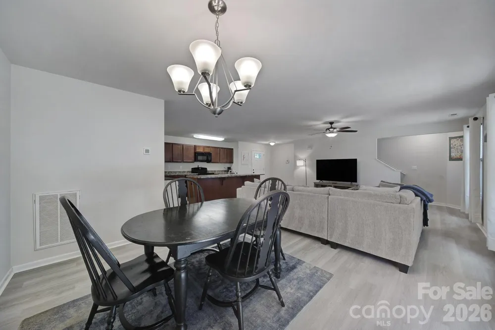 1611 Hooper Court Charlotte, NC 28212