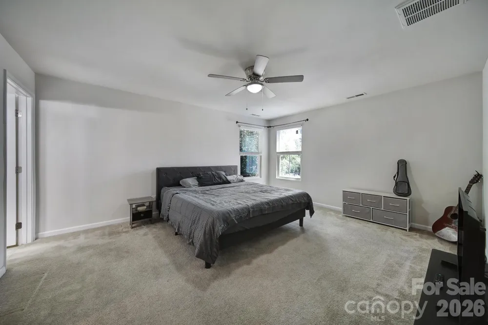 1611 Hooper Court Charlotte, NC 28212