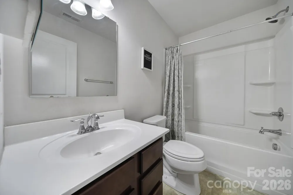 1611 Hooper Court Charlotte, NC 28212