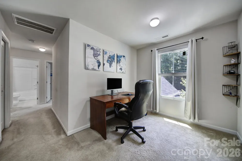 1611 Hooper Court Charlotte, NC 28212