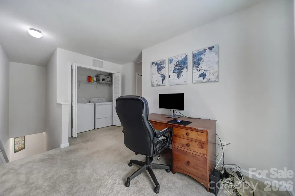 1611 Hooper Court Charlotte, NC 28212