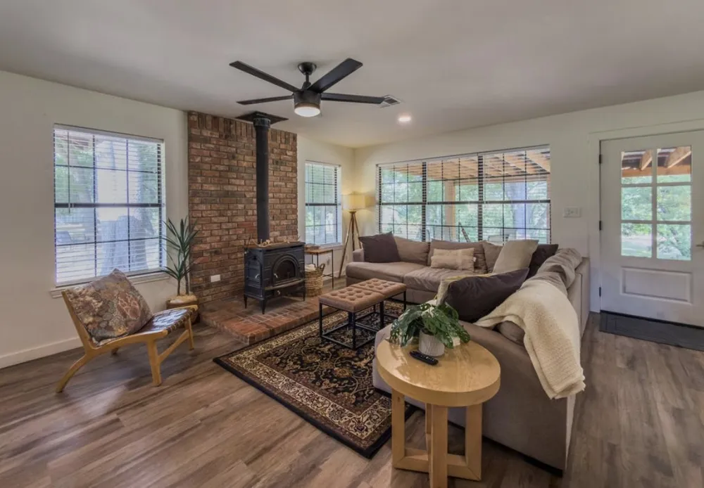 101 Rose Way Aquilla, TX 76622