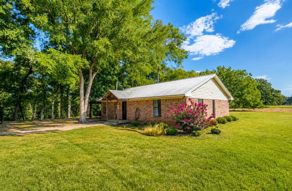 101 Rose Way Aquilla, TX 76622