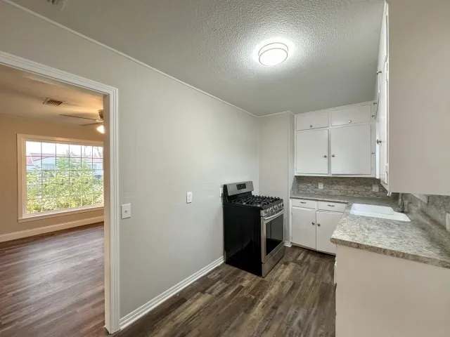 12 Houston Road Tulia, TX 79088