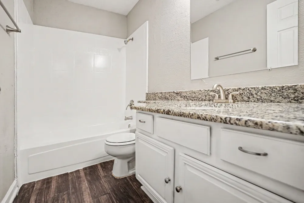 307 Hopewell Street Grand Prairie, TX 75052
