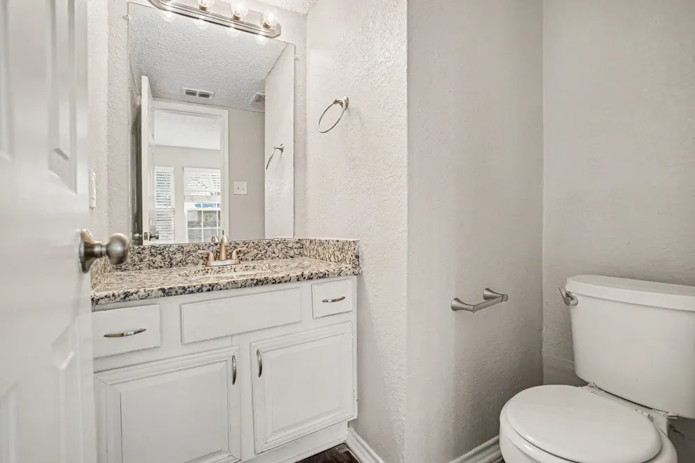 307 Hopewell Street Grand Prairie, TX 75052